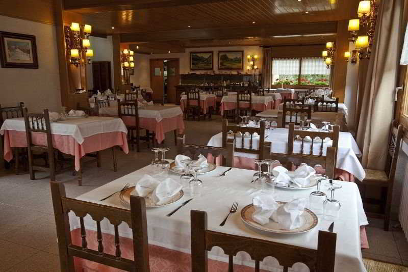 莫莱拉酒店 Valencia D'Aneu 外观 照片